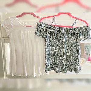 ✨2/$40✨ 2-item Bundle of Joe Fresh and Old Navy Tops 👚💕